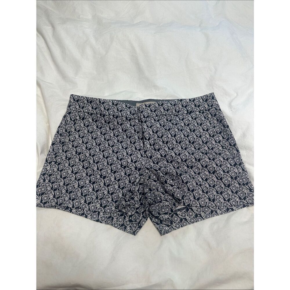 Banana Republic Hampton fit shorts